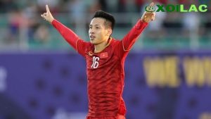 Cầu thủ Hùng Dũng là một trong những trụ cột của tuyển Việt Nam