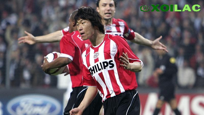 Cầu thủ Park Ji Sung bắt đầu sự nghiệp tại PSV Eindhoven