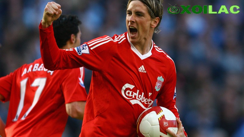 Torres trở thành chân sút hàng đầu tại Liverpool